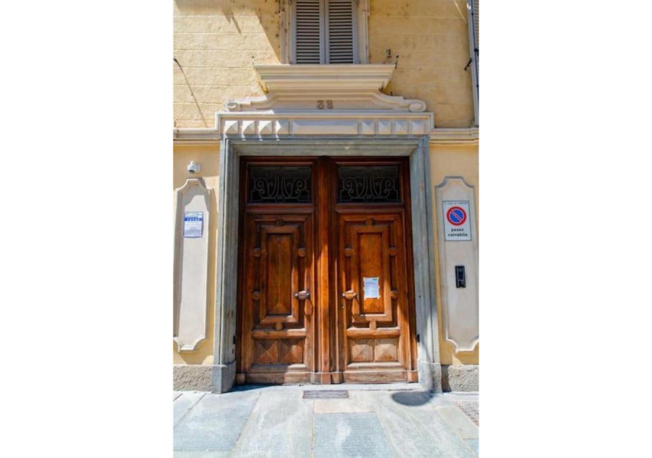 Casa Accademia: Unica E Centrale Torino Eksteriør billede